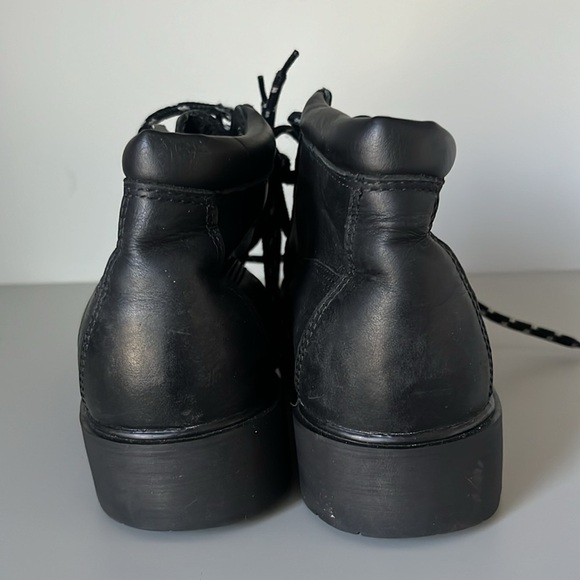 Timberland Nellie Black Ankle Boot Size 7.5 - Picture 2 of 8